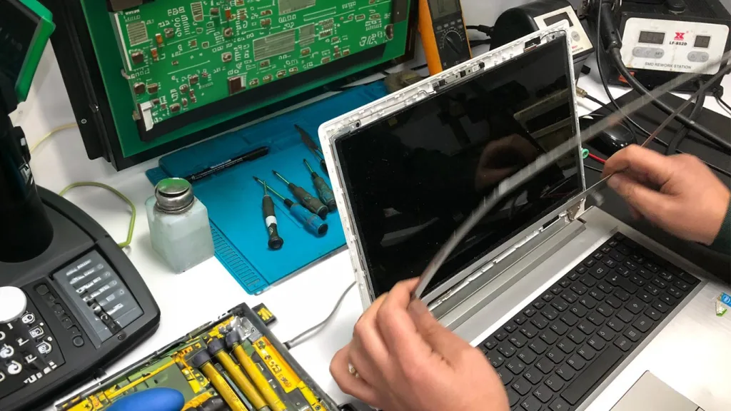 Monitör & Ekran Değişimi